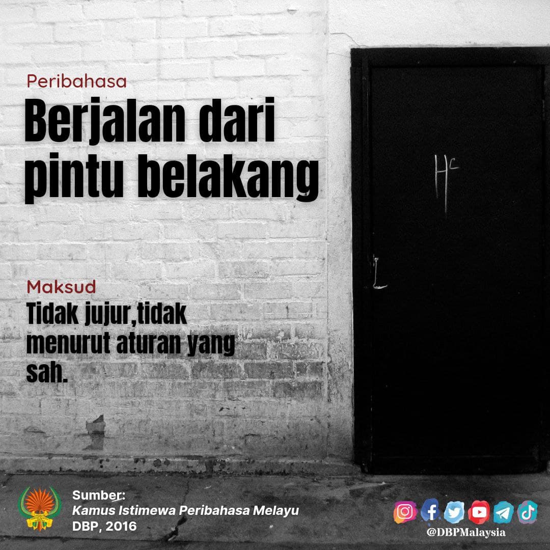 berjalan dari pintu belakang 291121