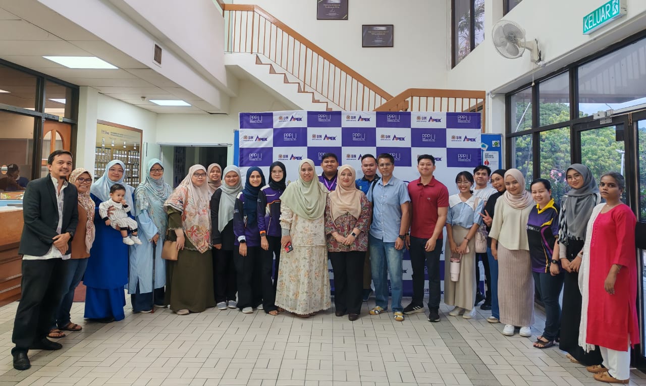 1. Sesi Bergambar bersama peserta dan penceramah