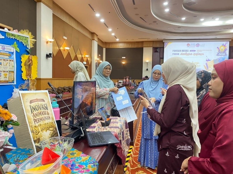 pameran 1